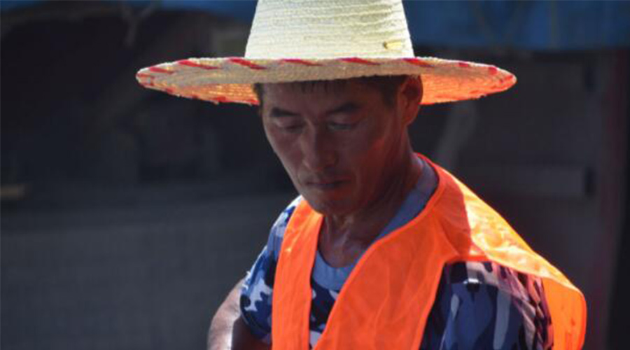 堅守的魅力！金環(huán)電器致敬每一位炎炎夏日下的勞動者！